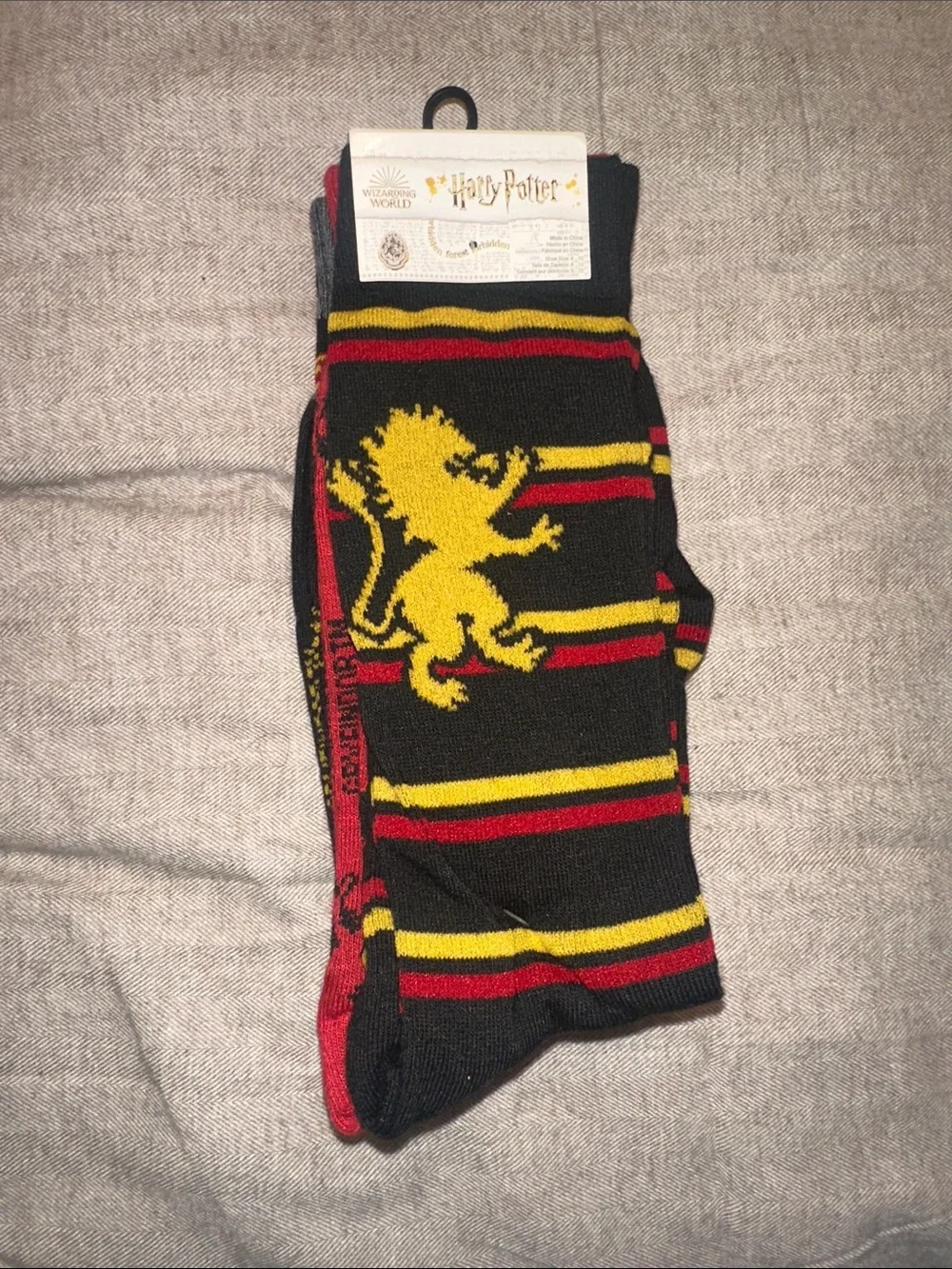 New! 5 pack HARRY POTTER CALF LENGTH SOCKS SIZE:6-12